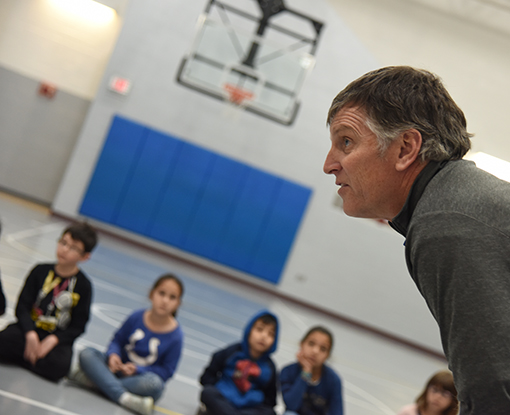  RES mobile planetarium in gym