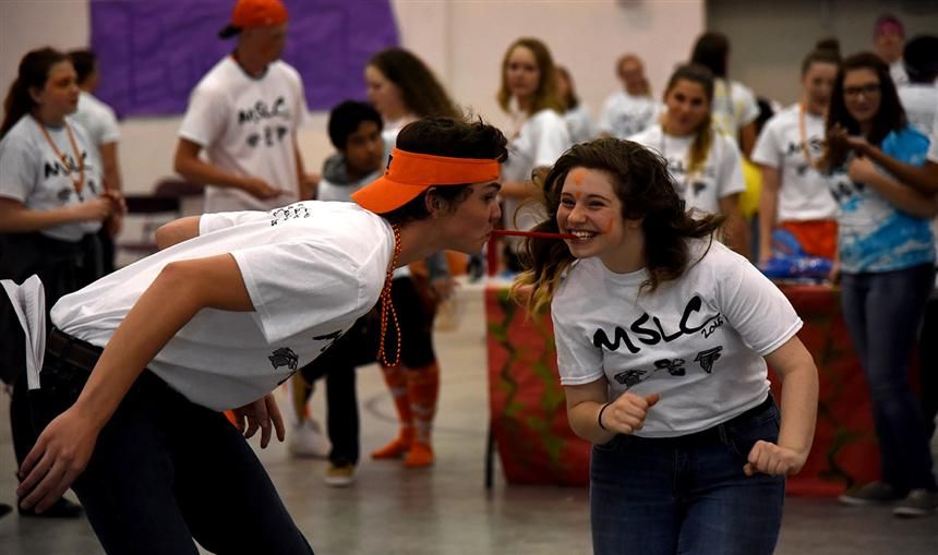 High school and middle school students licorice race at the Middle School Leadership Conference.